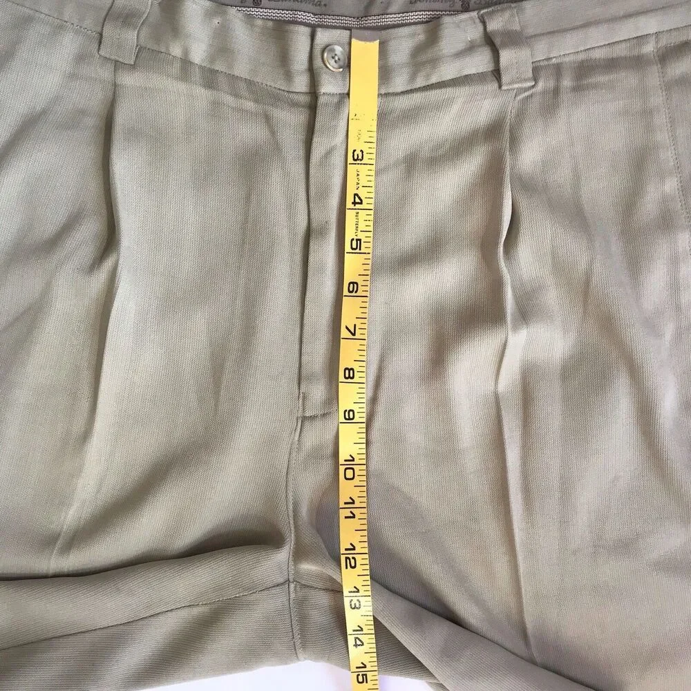 Tommy Bahama Chino Shorts SZ 34 Khaki Beach Resort Golf Casual 100% Silk Preppy